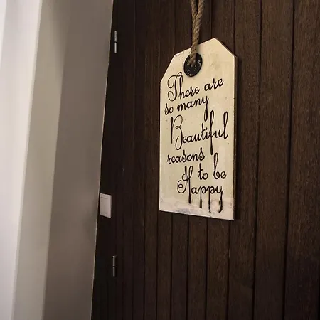 Wellshouses Capelas (Sao Miguel)