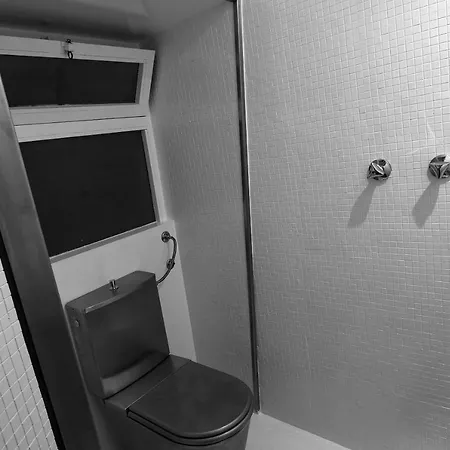 Wellshouses * Capelas (Sao Miguel)