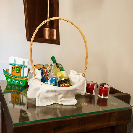 Wellshouses * Capelas (Sao Miguel)