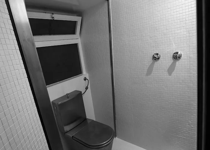 Wellshouses * Capelas (Sao Miguel)